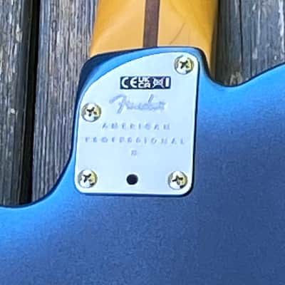 Fender American Professional II Telecaster with Rosewood Fretboard 2020 - Present - Dark Night image 7