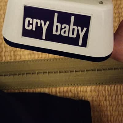 Dunlop IK95 "Ikebe" 40th Anniversary Cry Baby Wah 2017 - White / Purple image 3