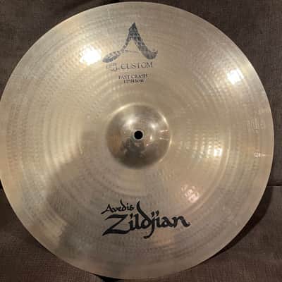 Zildjian 17" A Custom Fast Crash Cymbal 2002 - Present - Brilliant image 2
