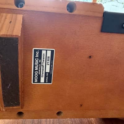 Moog Etherwave Standard Theremin 2009 - Present - Ash image 3