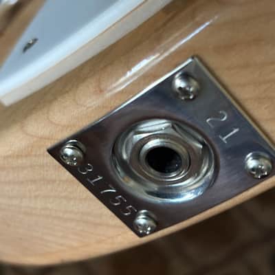 Rickenbacker 330/12 2021 - Mapleglo image 13