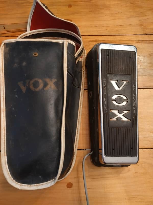 Thomas Organ Vox Cry Baby Model 95-910511 1967 - 1981 - Black and Chrome image 1