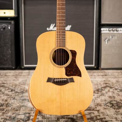 Taylor Academy 10e Dreadnought Acoustic/Electric Guitar with Gig Bag image 3