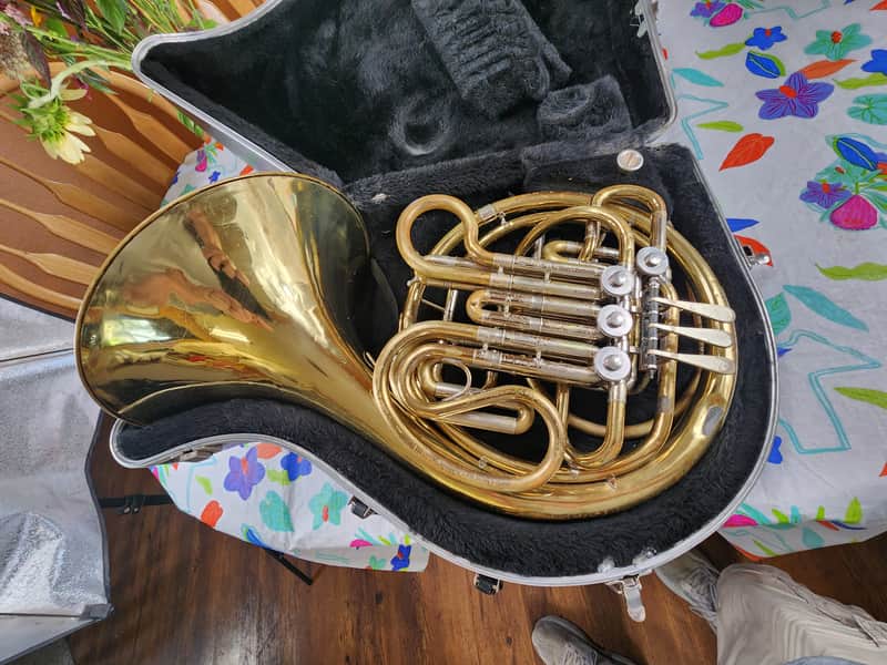 Holton H378 DOUBLE FRENCH HORN image 1