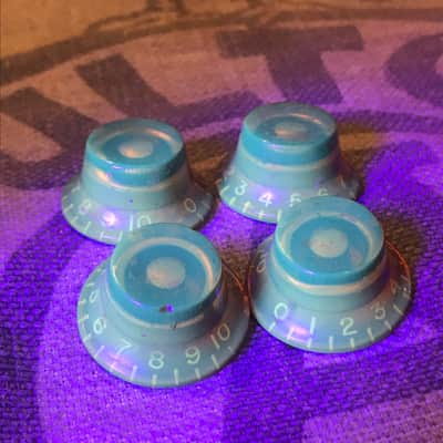 Vintage Gibson 1950's Amber Top Hat Bell-Bonnet Knobs Set of 4 Les Paul Burst image 5