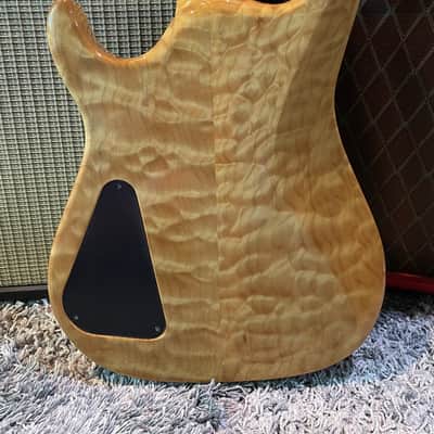 Rare USA Hamer Chaparral Max 4-string bass quilted maple with original hardshell case image 8