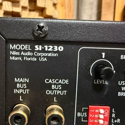 Niles SI-1230 12-Channel Systems Integration Power Amplifier - Early 2000's - Black image 7