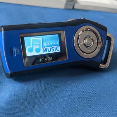 iRiver T10 1gb Blue Digital mp3 Player image 2
