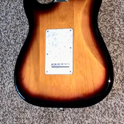 2023 Fender Vintera II '50s Stratocaster with Maple Fretboard Sunburst electric guitar image 15