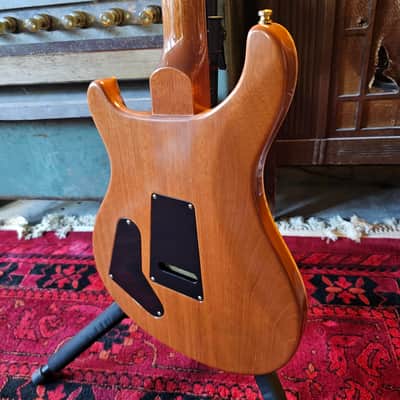 2001 PRS Custom 22 Tremolo Amber image 11