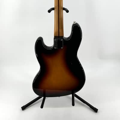 Fender Jazz Bass 2009 - Sunburst w/ Fender Hard Shell Case image 9