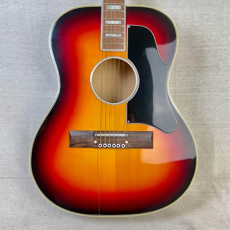1960s Wurlitzer 7700 Sunburst