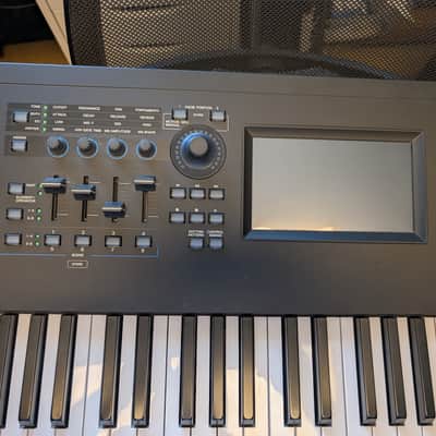 Yamaha MODX8+ 88-Key 16-Voice Synthesizer 2022 - Present - Black image 2