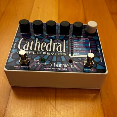 Electro-Harmonix Cathedral Stereo Reverb 2009 - 2020 - Blue / Purple image 5