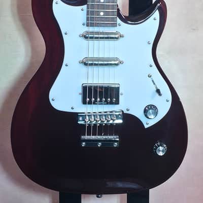 Godin Richmond Belmont, Burgundy image 1