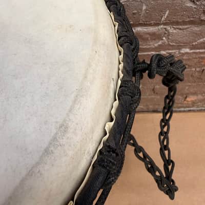 Schalloch Percussion Rope-Tuned Djembe Drum Black Finish Natural Skin Head image 6