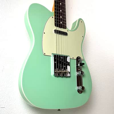 Fender American Vintage '62 AVRI Telecaster Custom  2011 - Surf Green image 2