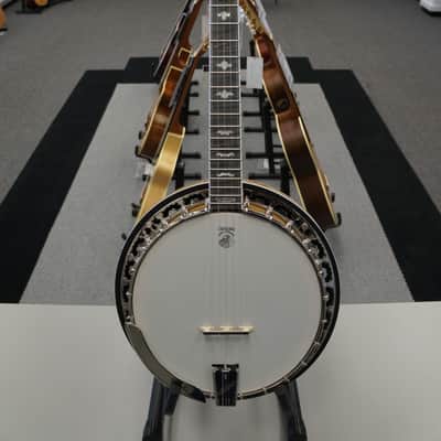 Deering White Lotus 5-String Banjo Natural image 1