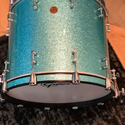 Gretsch New Classic 2012 Limited Reserve- only 30 made available in USA. Turquoise Sparkle image 4