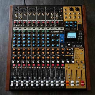 TASCAM Model 16 Multitrack Recorder / Mixer / Audio Interface 2019 - Present - Black with Wood Cheeks image 2