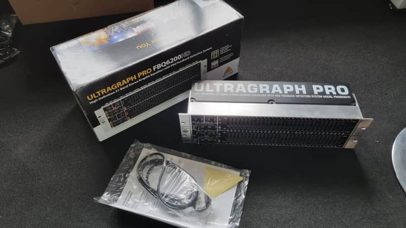 Behringer Ultragraph Pro FBQ6200HD High-Definition 31-Band Stereo Graphic EQ 2015 - Present - Standard image 1