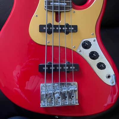 Sire Marcus Miller V5 5 String Bass Guitar image 2