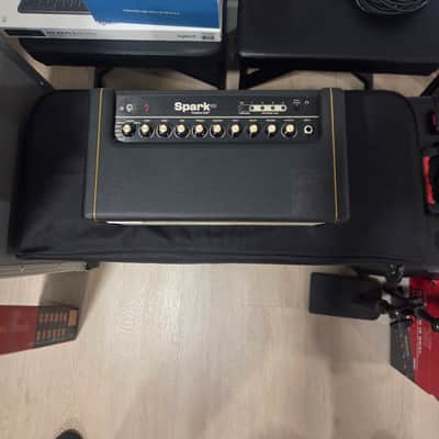 Positive Grid Spark 40 40-Watt 2x4" Modeling Guitar Combo 2020 - Present - Black image 4