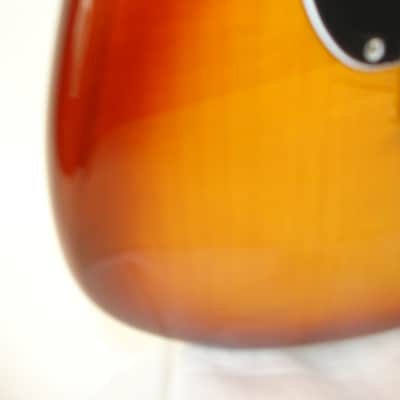 Fender Player Stratocaster Plus Top Electric Guitar Pau Ferro Fingerboard, Tobacco Sunburst 7lbs, 13.2ozs image 5