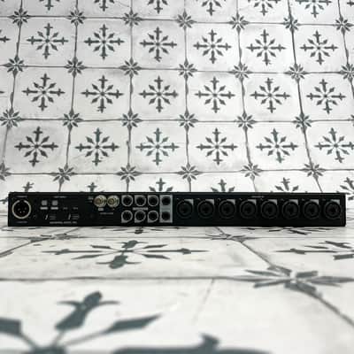 Universal Audio Apollo 8p QUAD Thunderbolt 2 Audio Interface image 3