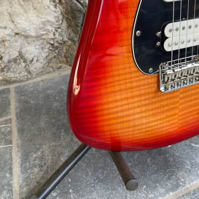 Fender Player Stratocaster HSS 2022 - Maple Fingerboard - Excellent Condition image 5
