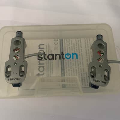 Stanton 680 V3E mounted on Stanton H4S Sold As A Pair image 1