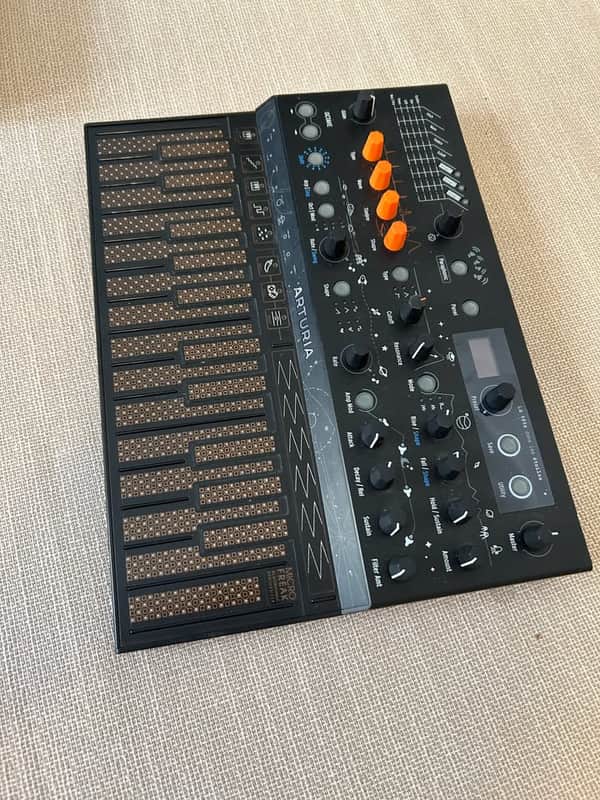 Arturia MicroFreak Stellar 25-Key Algorithmic Synthesizer 2023 - Present - Black image 1
