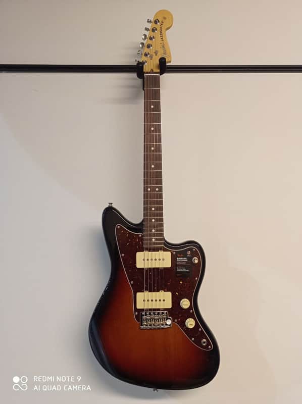 Fender American Performer Jazzmaster RW 3 Sunburst