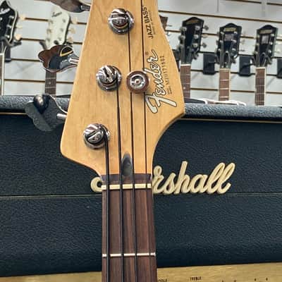 Fender Standard Jazz Bass with Rosewood Fretboard - 2001 - Midnight Blue image 3