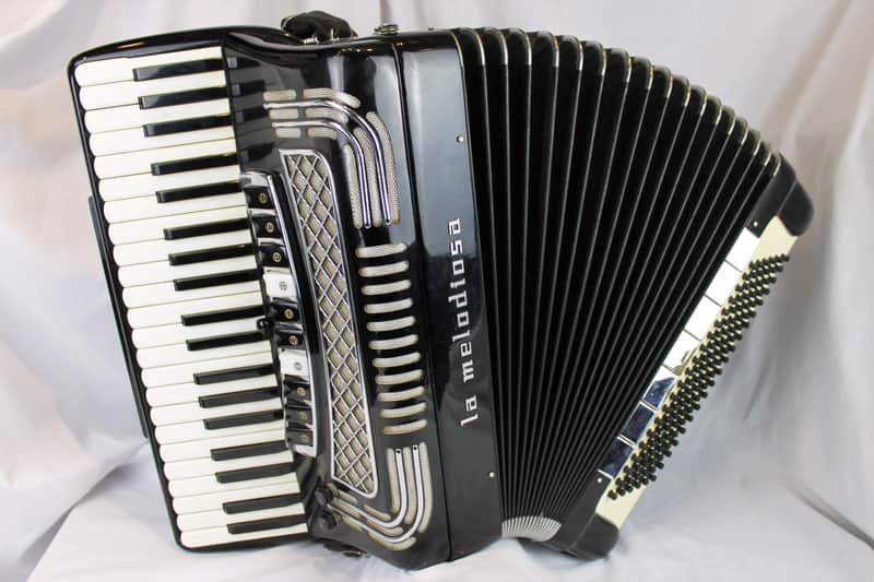 4846 - Black La Melodiosa Model 70 Piano Accordion LMMH 41 120