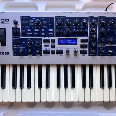 Access Virus Indigo 37-Key Digital Synthesizer 2001
