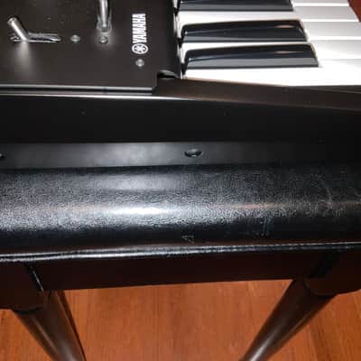 Yamaha YC61 61-Key Stage Keyboard image 7
