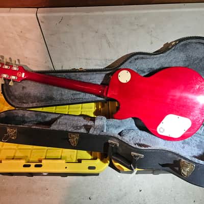 Epiphone flametop les paul ,cherry red Older model in minty condition, circa 1995 image 7