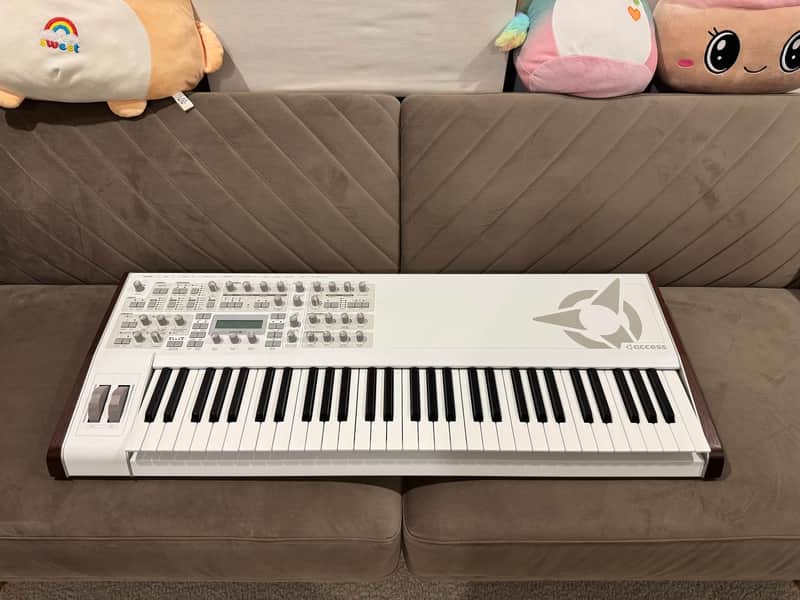 Access Virus TI2 61-Key Digital Synthesizer 2009 - 2023 - White image 1