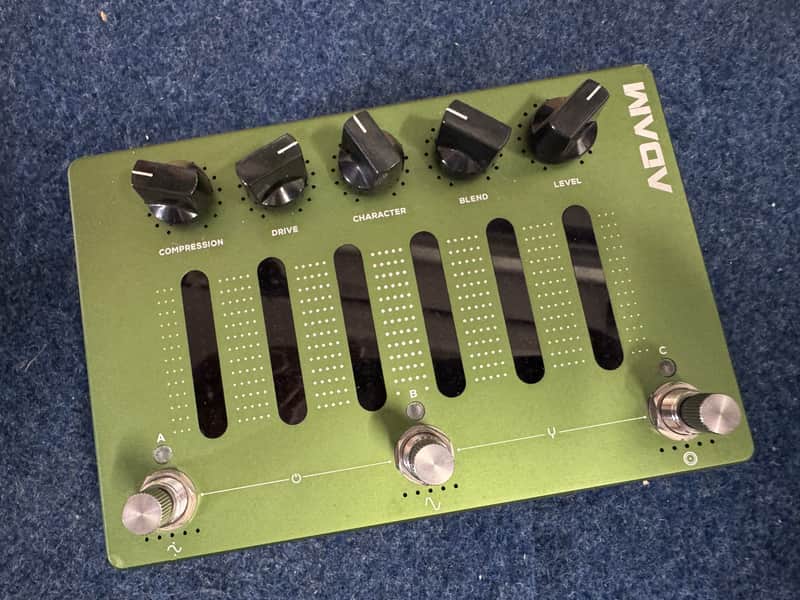 Darkglass Electronics ADAM