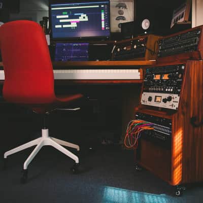 Munstre 14u COMRADE Sidecar - recording studio - angled workstation - rack gear - side car 10u 20u image 9