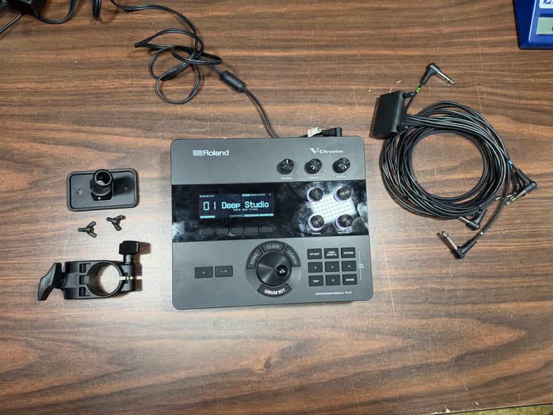 Roland V-Drums TD-27 Sound Module w/Mount, Clamp, Wiring Harness, Power -Z2P2191