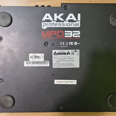 Akai MPD32 2010s - Black image 3
