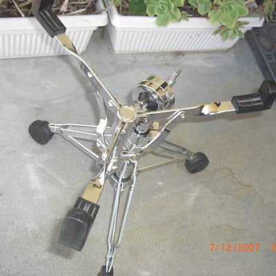 Gibralter swivel ball heavy duty double braced Snare Stand (Low Boy) Chrome image 10