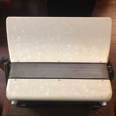 Hohner Tango II M Accordion 120 Bass Made in Germany image 3