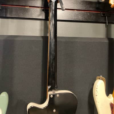 Silvertone 1444 early 60's Bass  - Black image 5