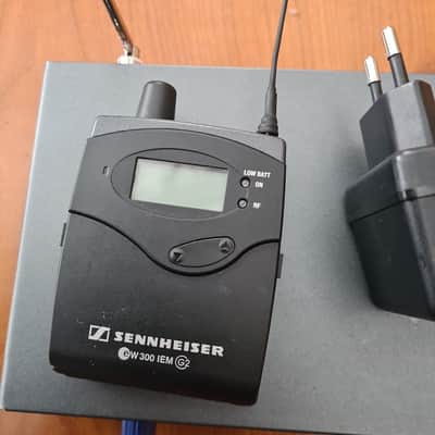Sennheiser 🎧🎤 Sennheiser SR 300 IEM G2 Stereo Transmitter + EK 300 IEM G2 Bodypack Receiver | Clean & Ready | Professional IEM System image 8
