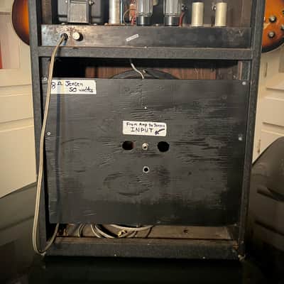 Harmony 525 vintage tube guitar amp. Supro thunderbolt in disguise! Original Jensen 15” speaker. 1967 - Black image 6