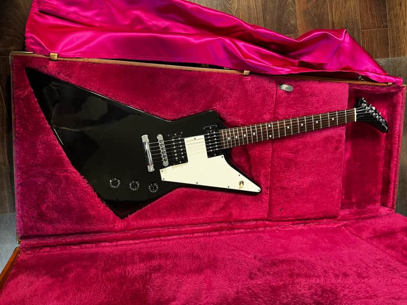Gibson Explorer Ebony with White Scratch Plate, made in 1997, USA