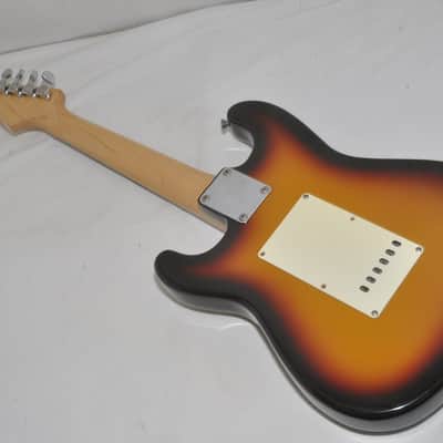1980 Fender Stratocaster M000530 Electric Guitar Ref No 6812 image 11
